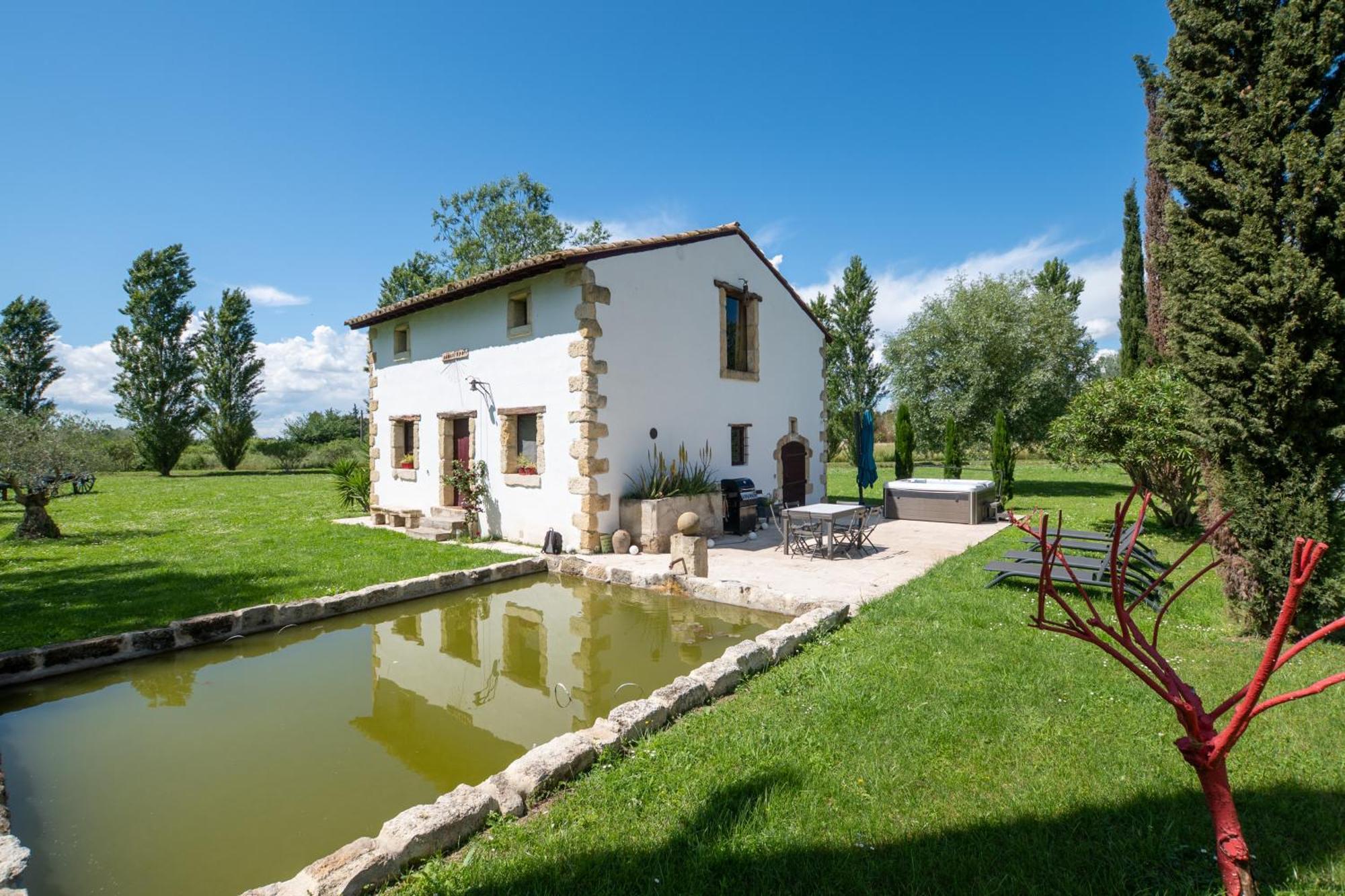 Villa Mas Des Eaux Claires Arles Camargue à Saint-Gilles  Extérieur photo